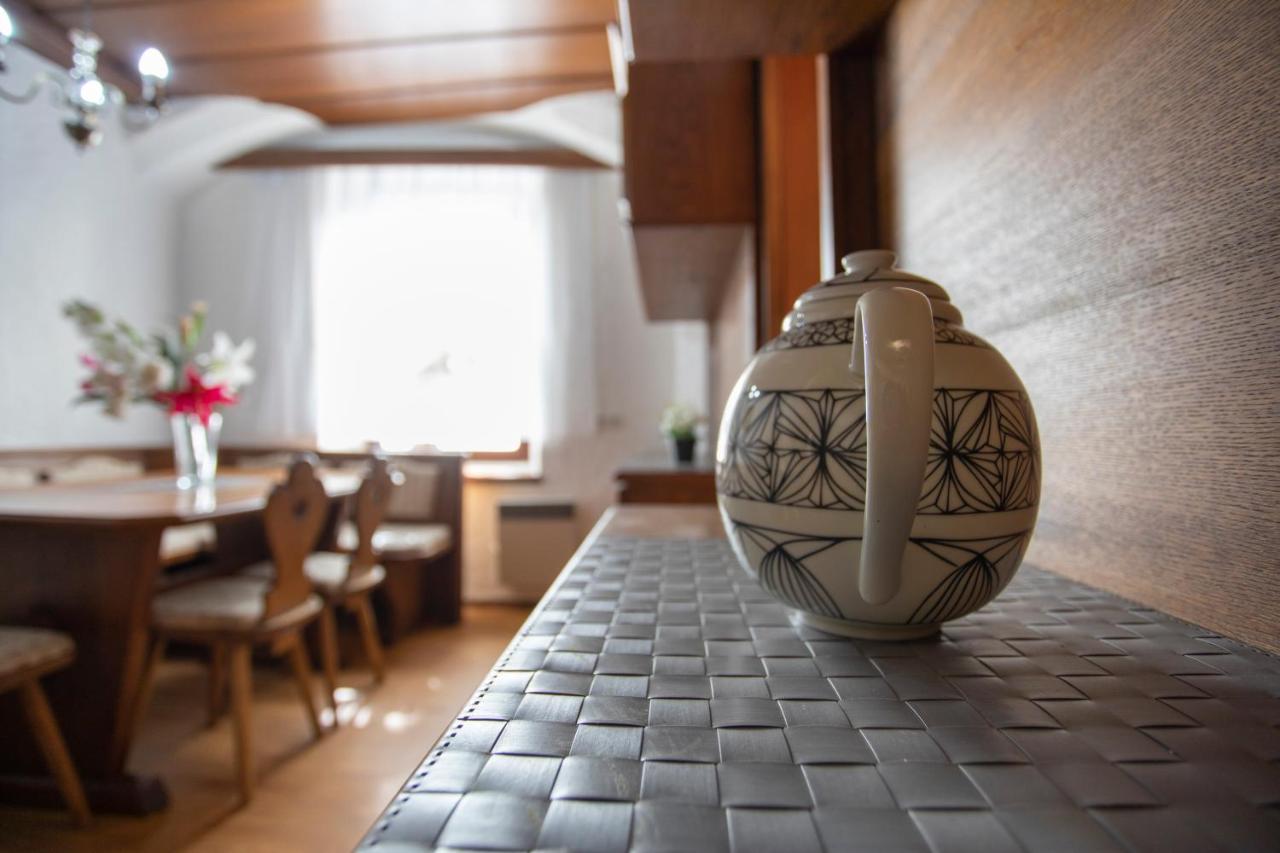הל אין טירול Traditional Old Town Apartment מראה חיצוני תמונה
