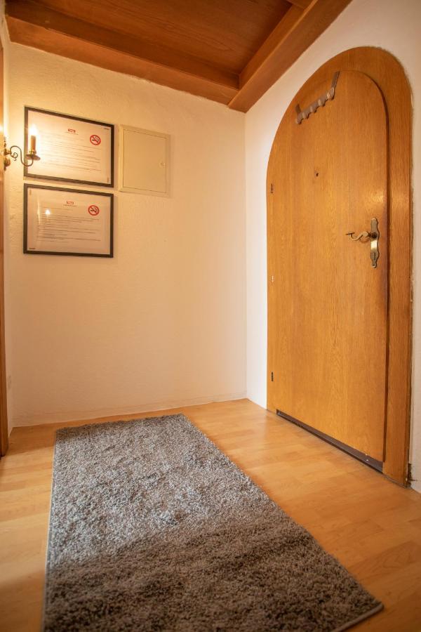 הל אין טירול Traditional Old Town Apartment מראה חיצוני תמונה