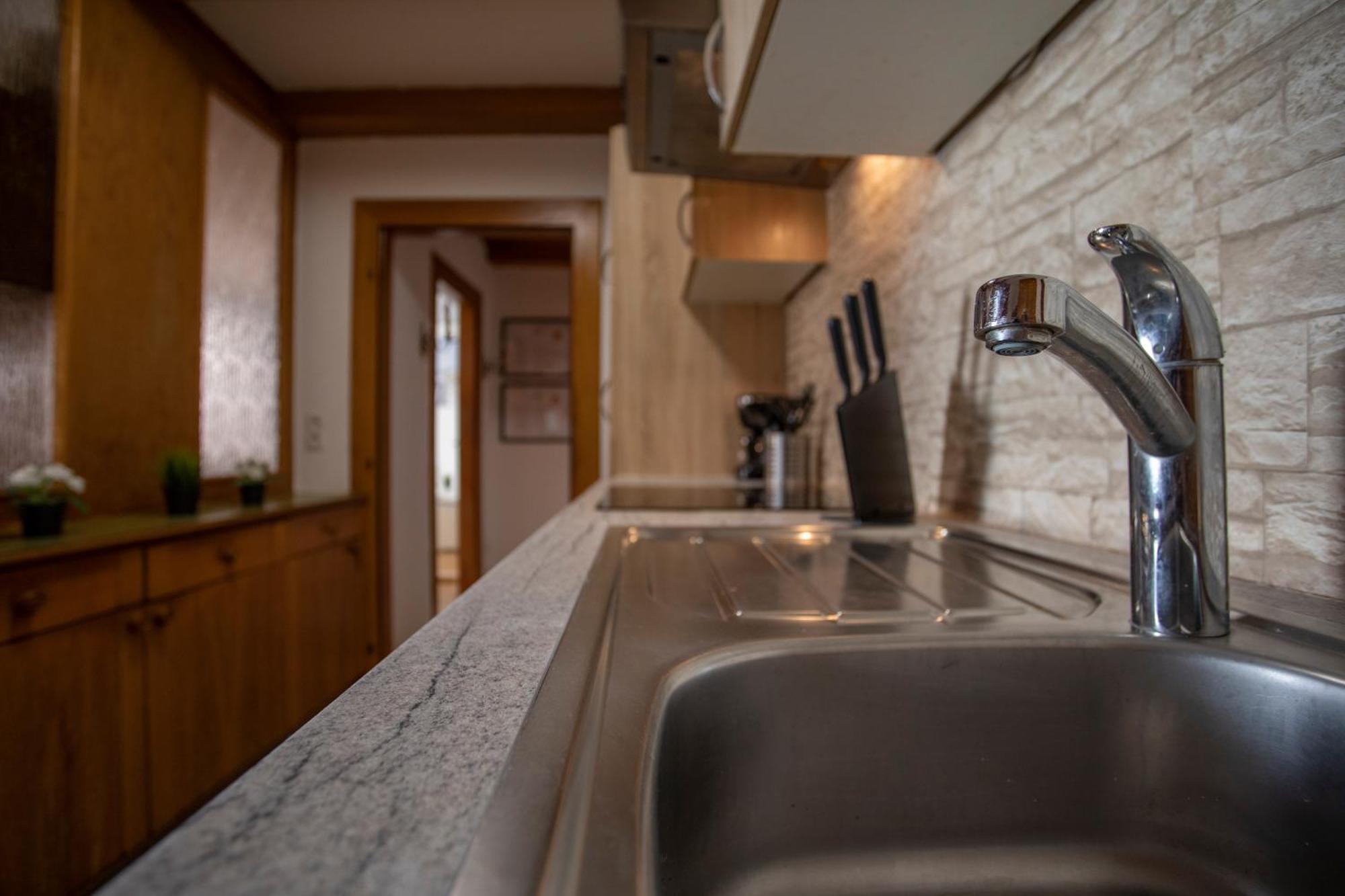 הל אין טירול Traditional Old Town Apartment מראה חיצוני תמונה