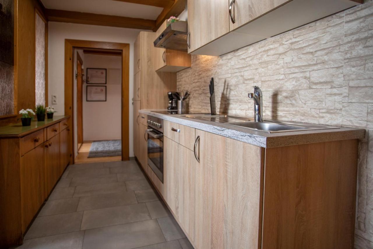 הל אין טירול Traditional Old Town Apartment מראה חיצוני תמונה